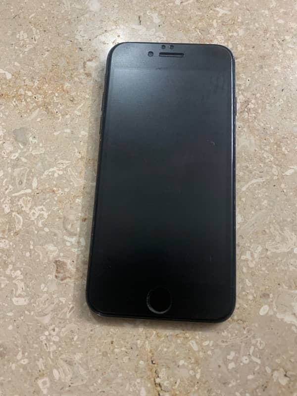 iPhone 7 128 gb pta approved with box 0