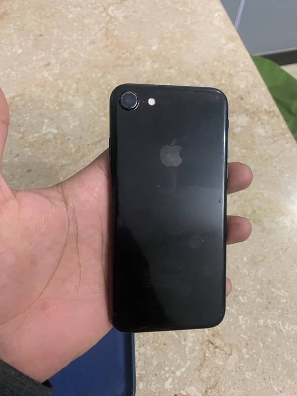 iPhone 7 128 gb pta approved with box 5