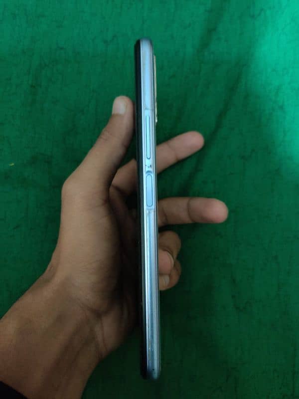 Vivo y 20 at premium condition 2