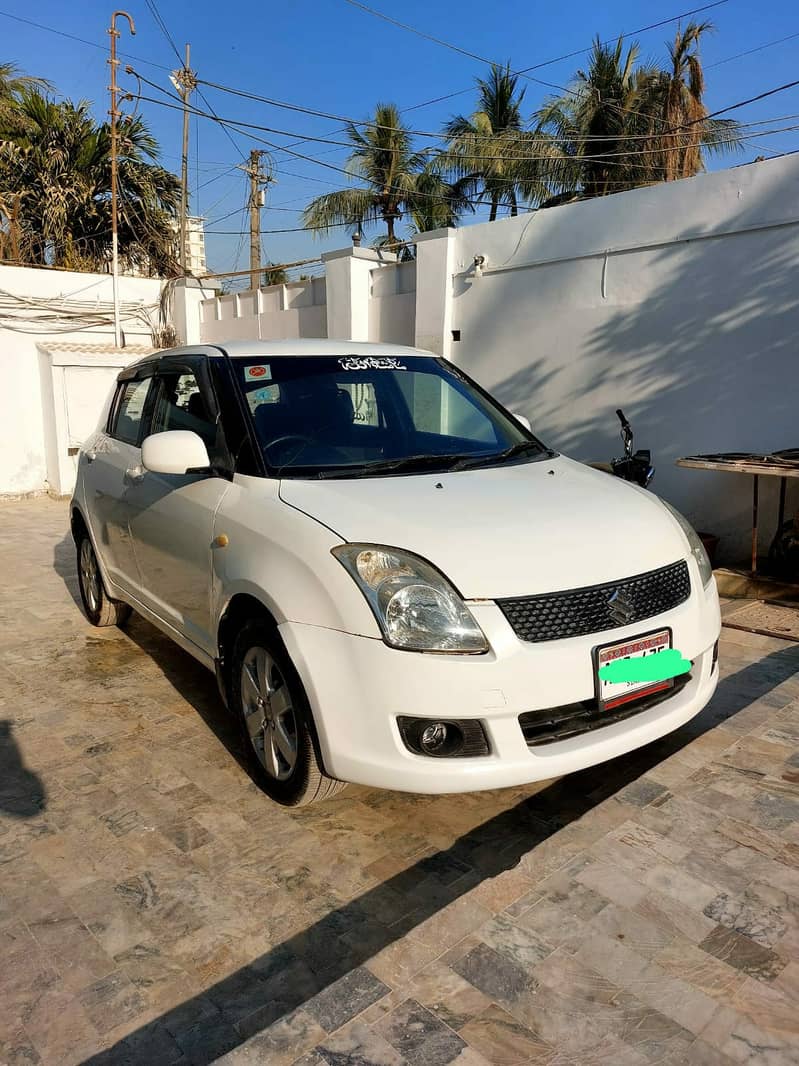 Suzuki Swift 2011 0