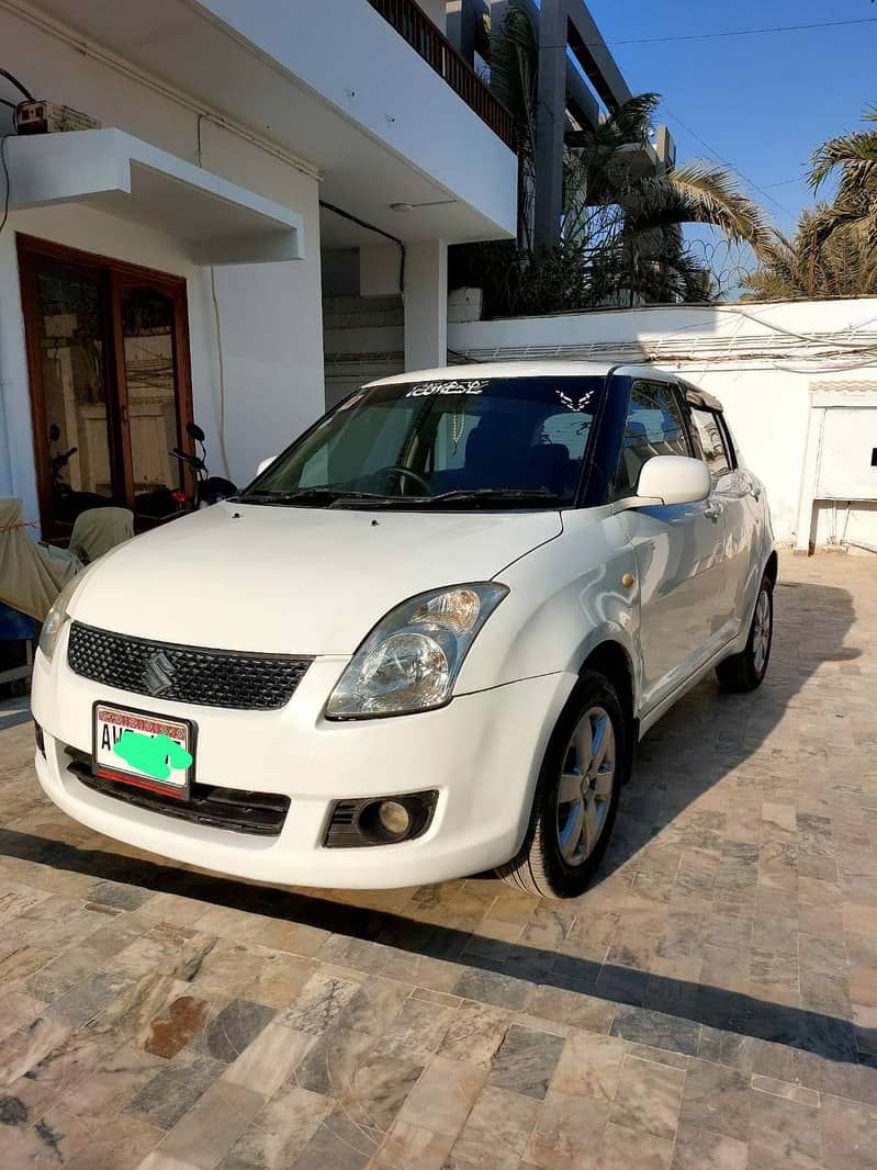 Suzuki Swift 2011 3