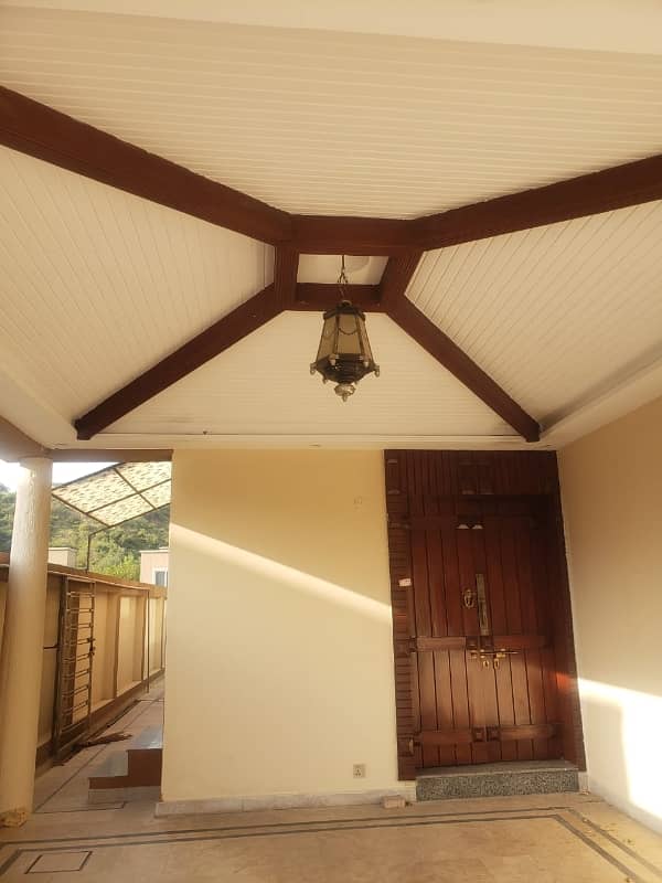 Defence Villas 10 Marla Double Story Villa Just Like New Good Condition On Investor Rate 32