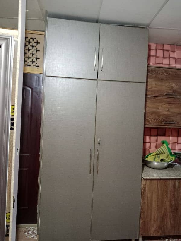 WOOD WORK KITCHEN CABINET /PARTITION 0