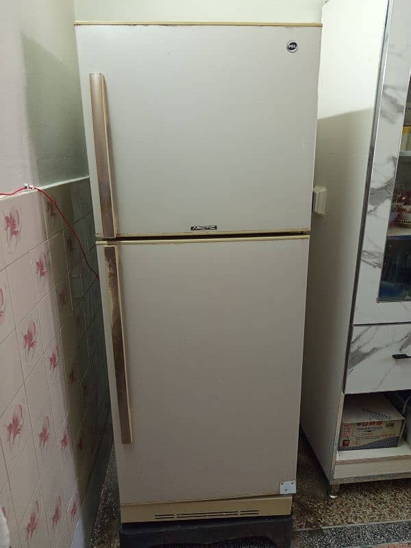 large fridge for sale company pel 4