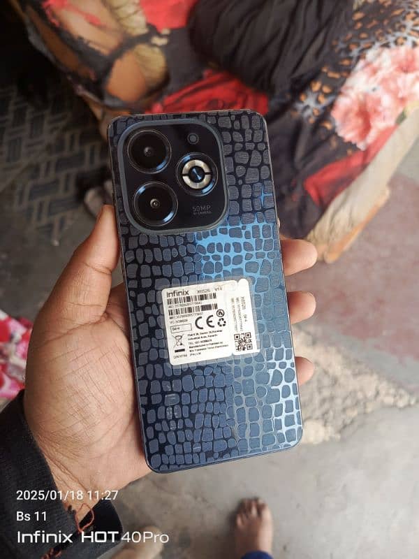 INFINIX SMART 8 PLUS.             Whatup nmbr 03082974647 2