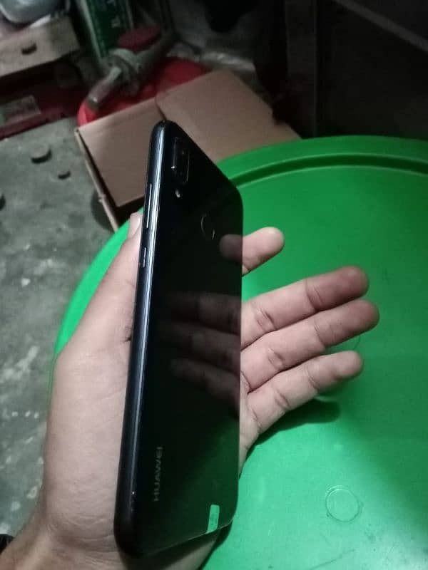 Huawei p20 lite 8/128 3