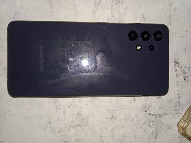 samsung a32 6/128 with box and charger 1