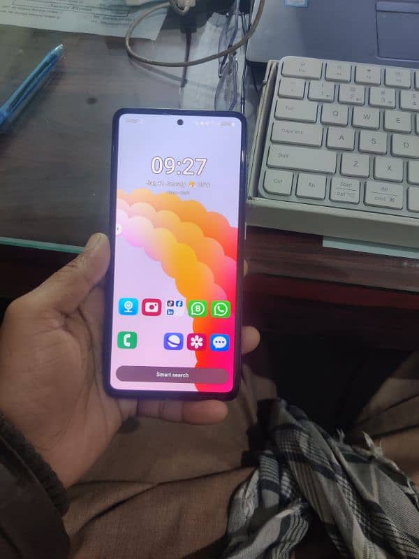 Samsung a52 8gb +128 for saile 6