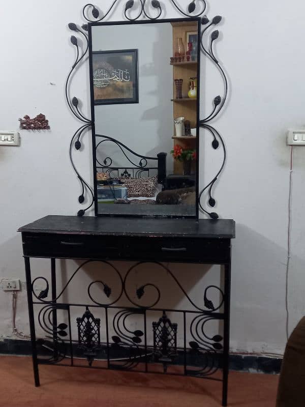 [2nd hand full furniture]wood and iron work furniture 4