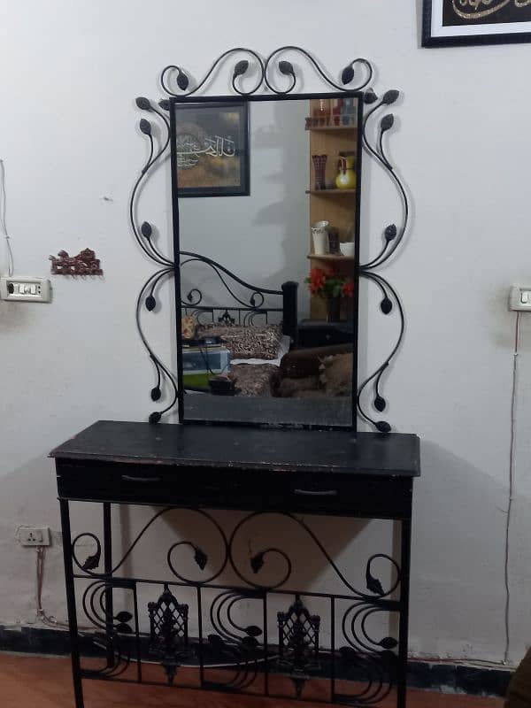 [2nd hand full furniture]wood and iron work furniture 5