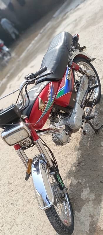 HONDA CD 70 13 model urgent sale 0