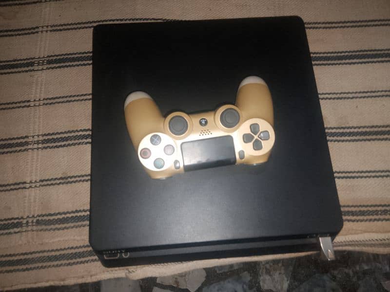 Ps4 1 tb available for sale 1