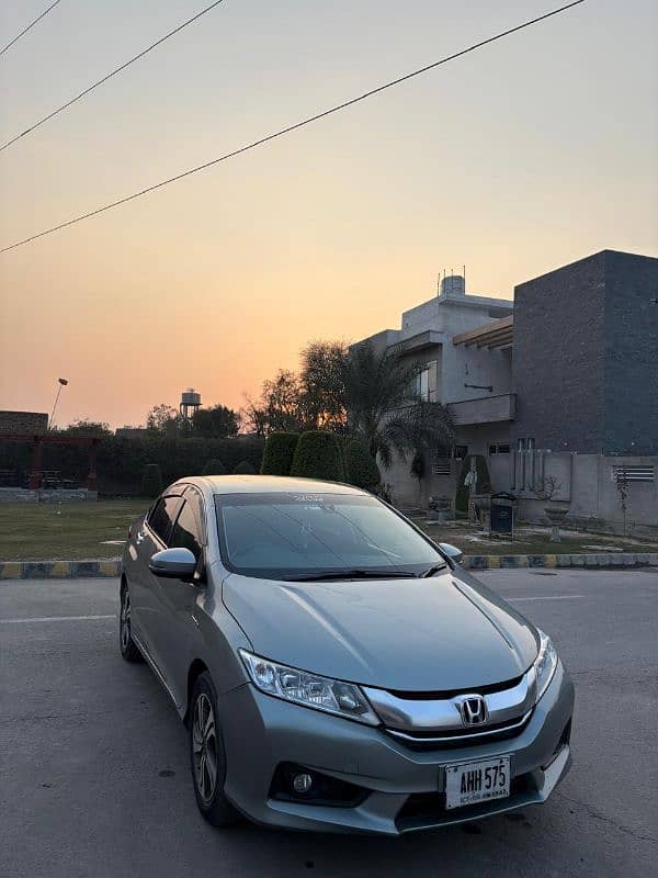 Honda Grace Hybrid 2015 3