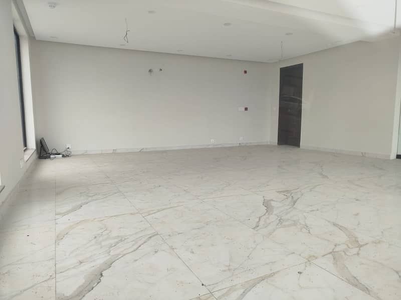 4 MARLA 4TH FLOOR AVAILABLE FOR RENT IN DHA RAHBAR 11 PHASE 1 0