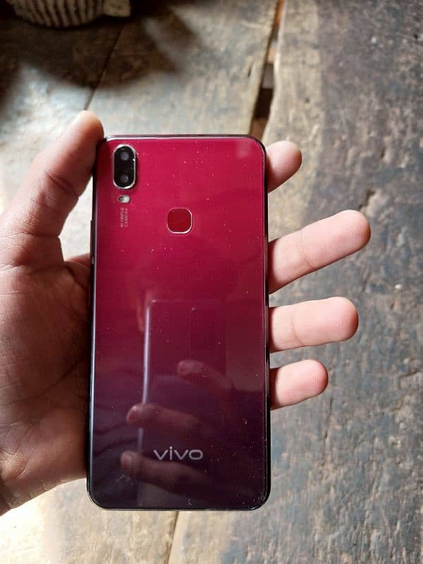 Vivo y11 0