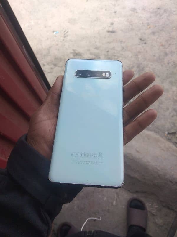 samsung galaxy s10 plus 3