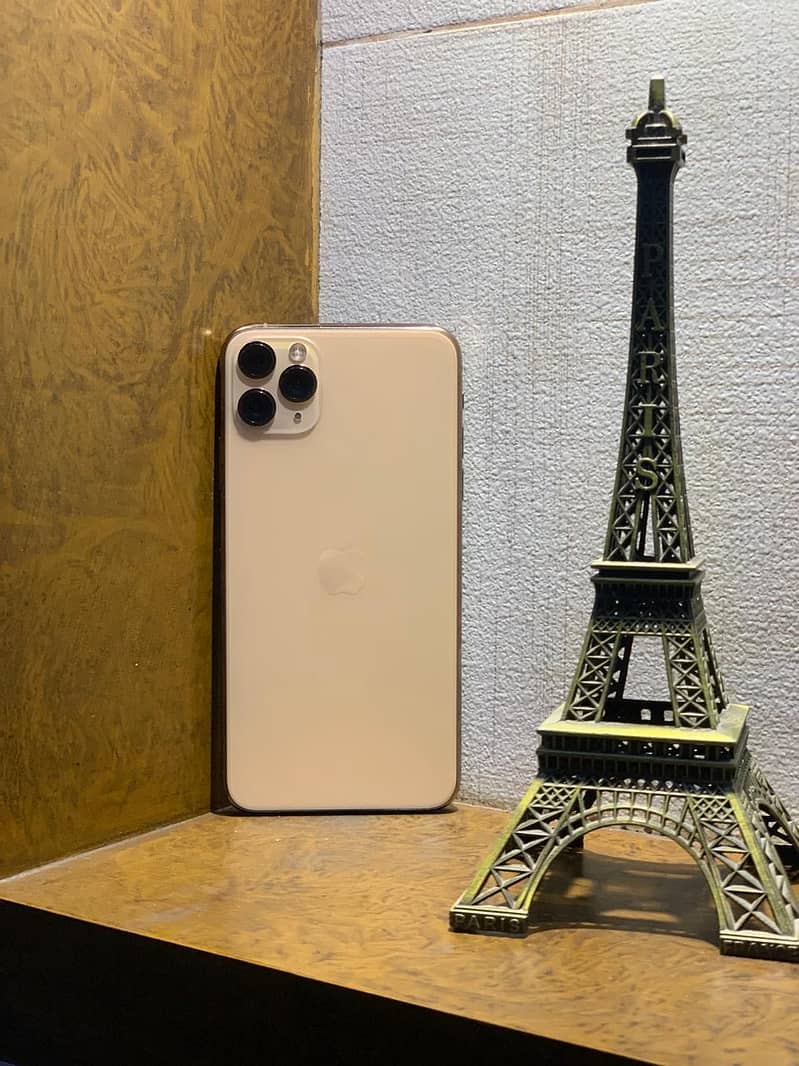 Apple iPhone 11 Pro Max 0