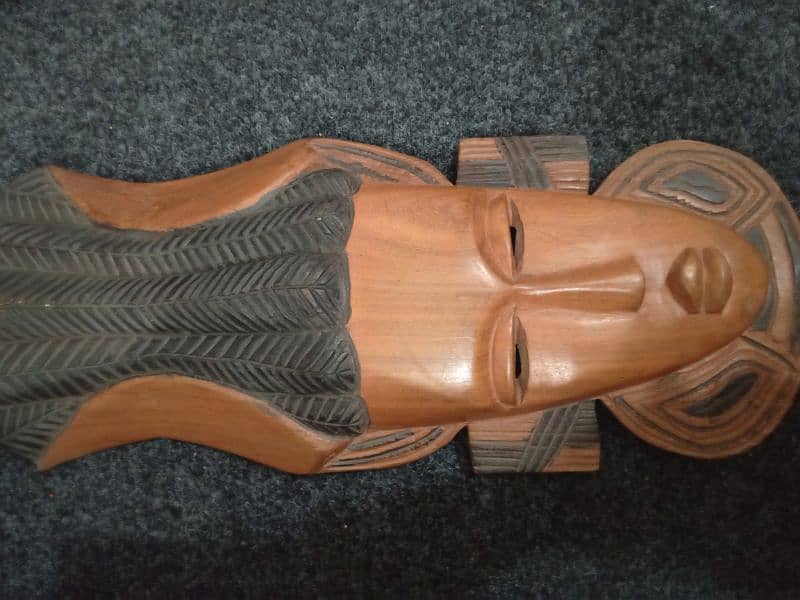 wooden decoration (Liberian sculpture) 1