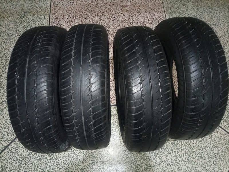 TYRE FOR SALE 8