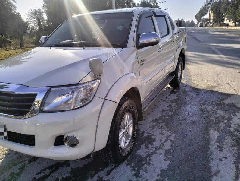 Toyota Hilux 2013 Vigo Champ G 6