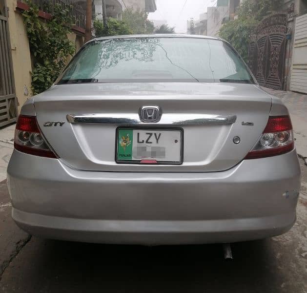 Honda City 2005 4