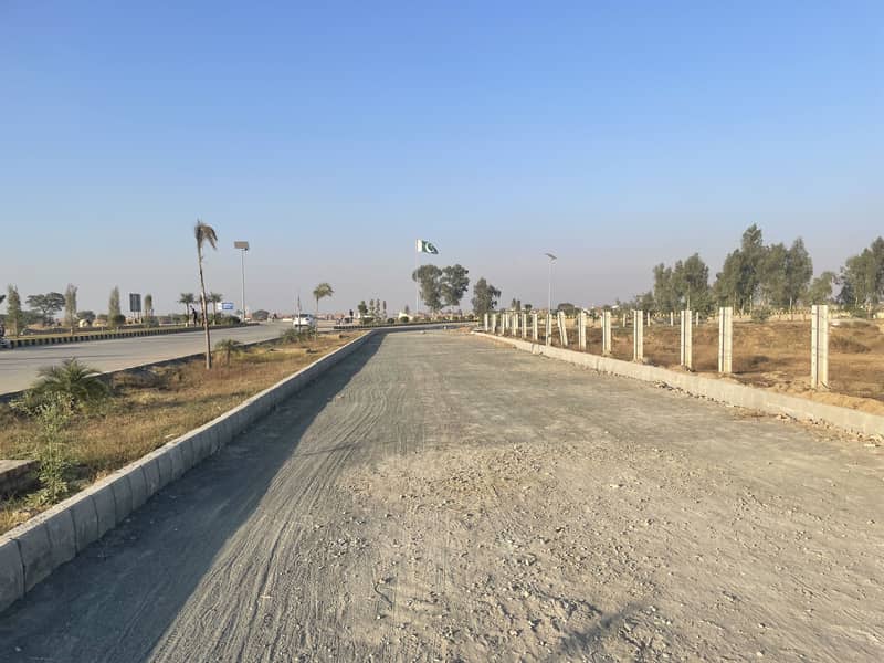 5 Marla Plot For Sale In Block J, LDA City Lahore 75 Feet Road, Near Possession 1