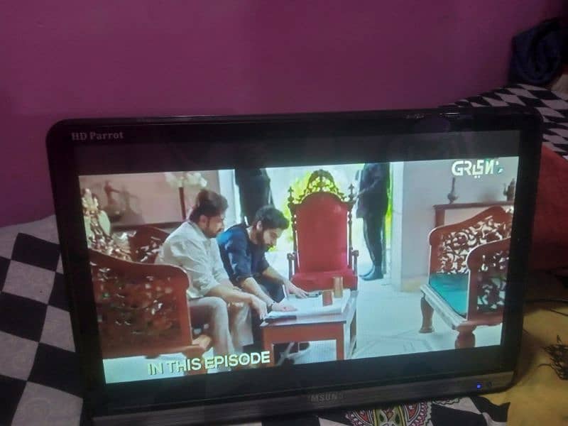 Samsung 21 inch led smart YouTube working 3