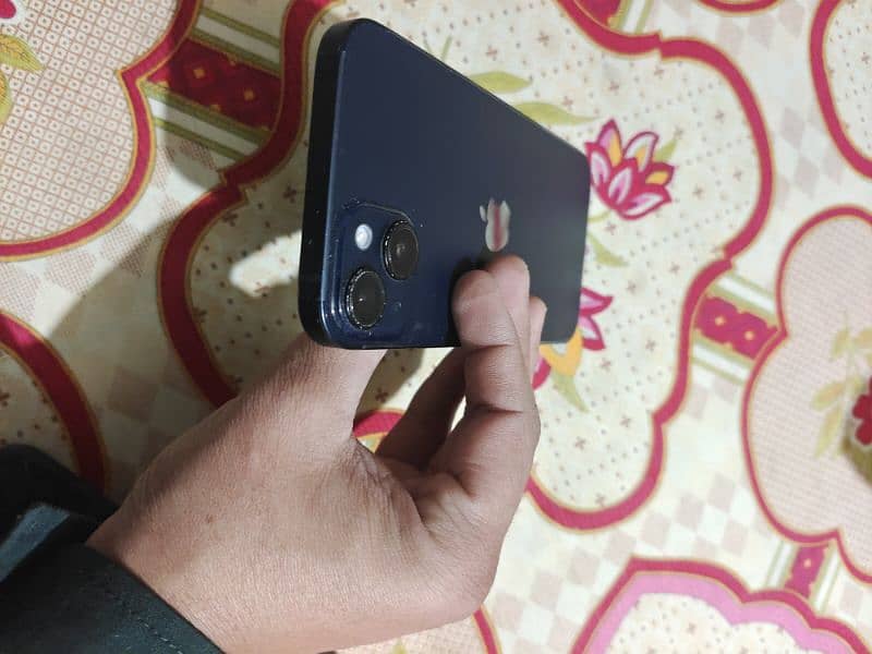 Iphone 14 Plus 256GB for urgent sale 8
