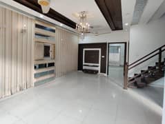 5 Beds Prime Location 1 Kanal House for Rent in Block K DHA Phase 1 Lahore.