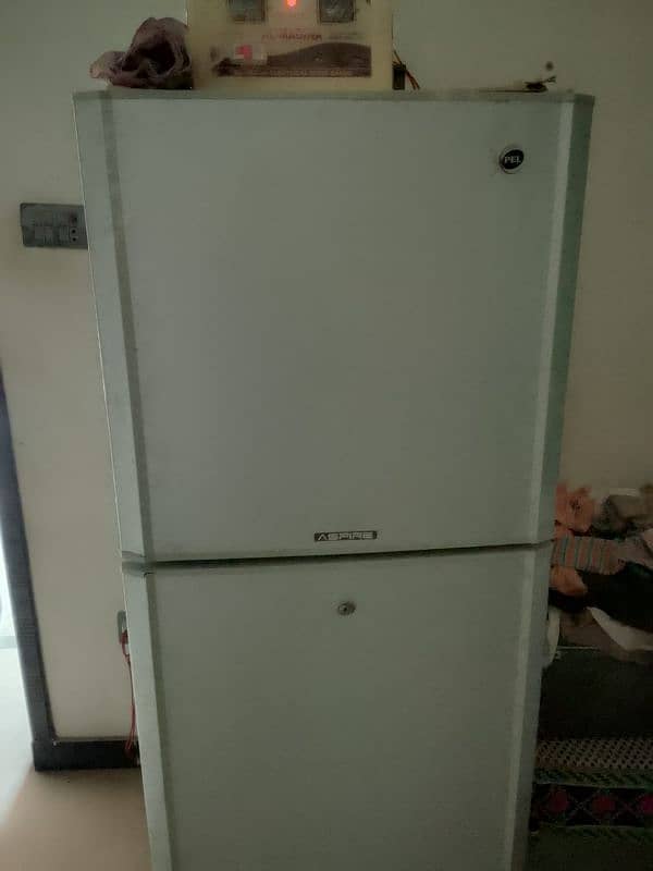 medium size fridge 2