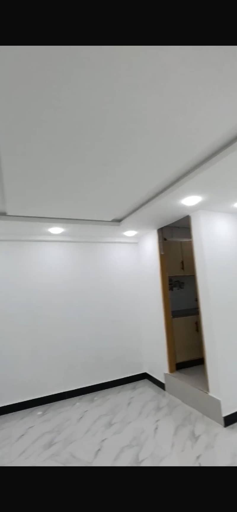 BRAND NEW OFFICE FOR RENT BLUE AREA 2