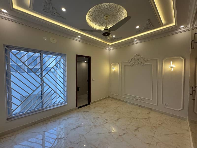 5 Marla Designer House For Sale In Bahria Town Lahore 2