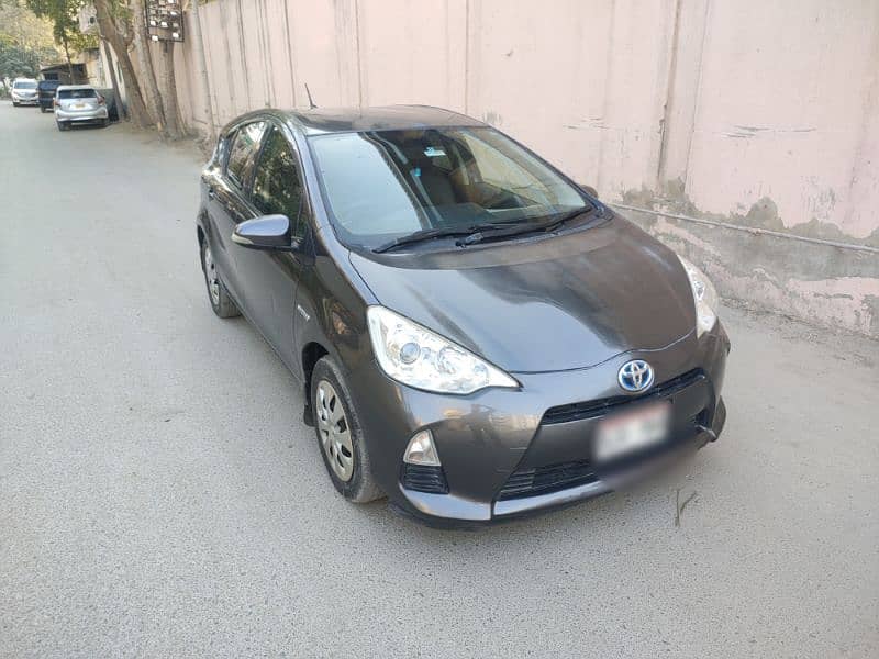 Toyota Aqua 2014 S LED Registration 2017 Full Original 2