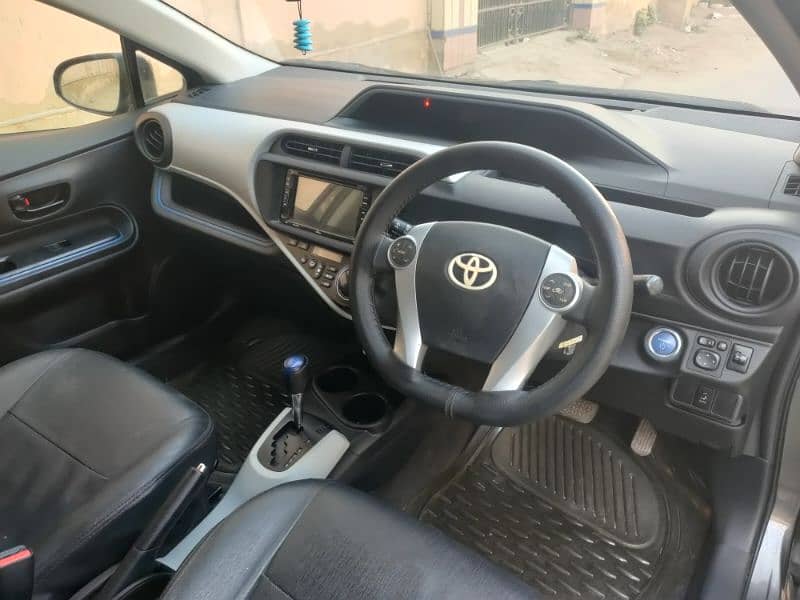 Toyota Aqua 2014 S LED Registration 2017 Full Original 7