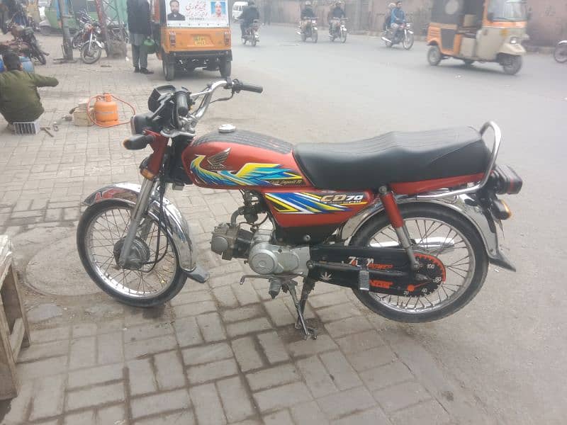 Honda cd70cc 7