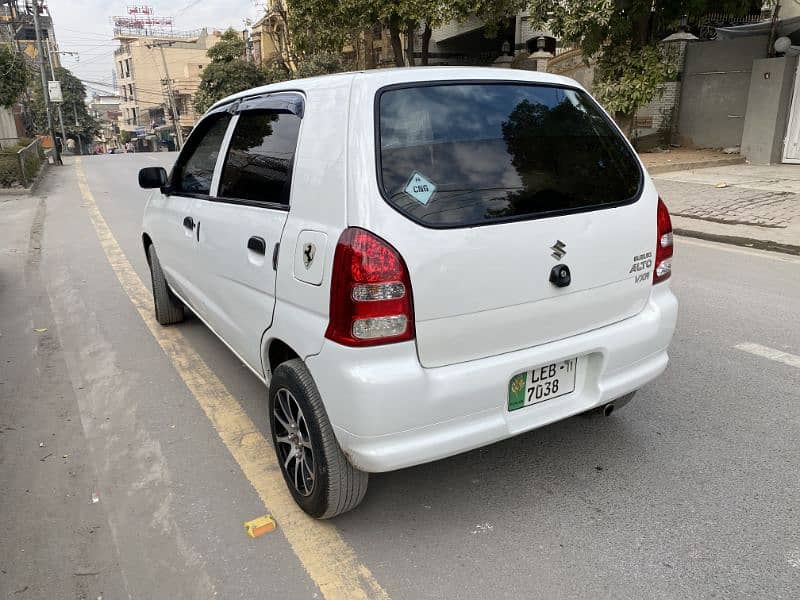 Suzuki Alto 2011 3