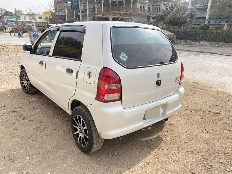 Suzuki Alto 2011 4