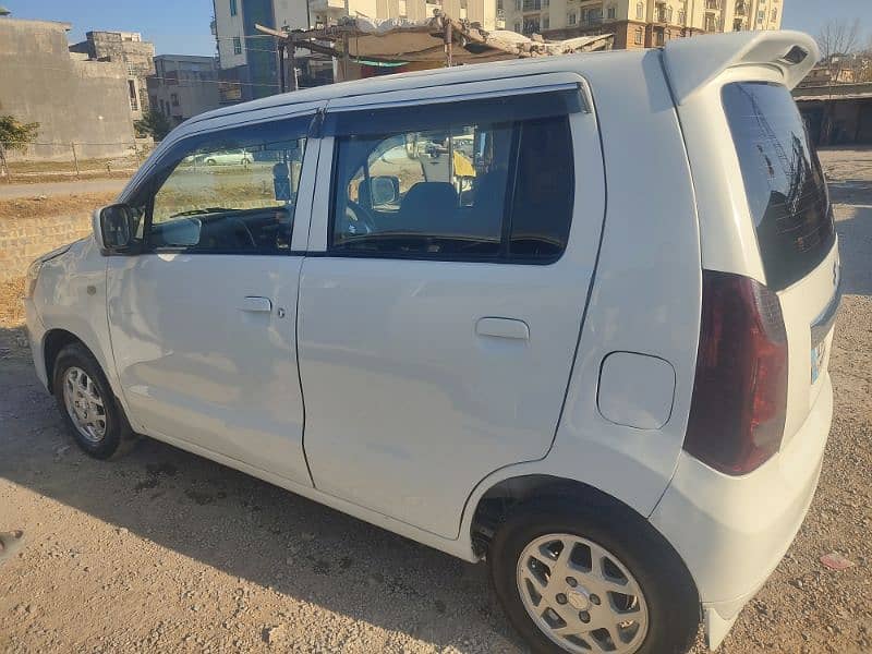 Suzuki Wagon R 2018 1