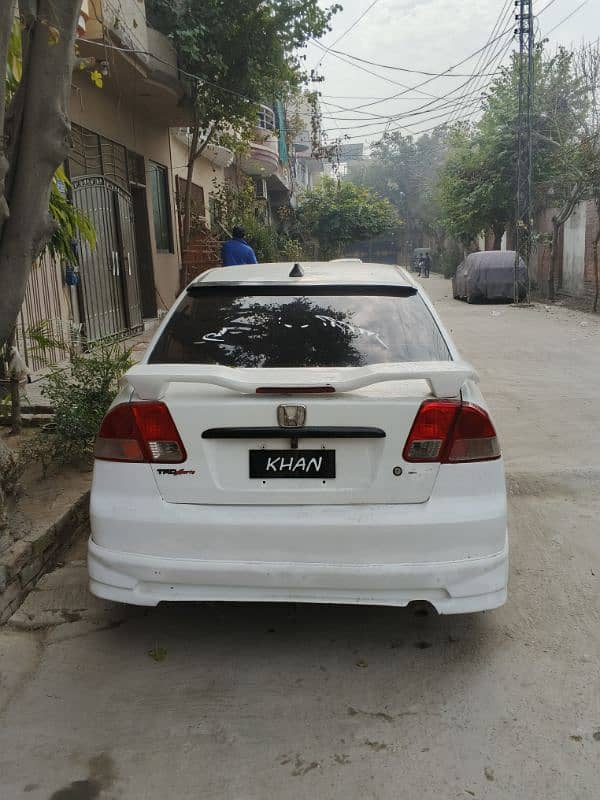 Honda Civic EXi 2004 3