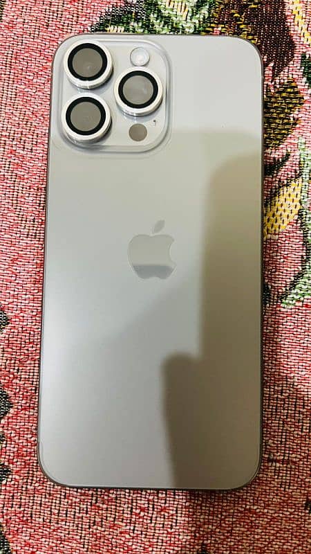 iphone 15 pro max natural titanium 1