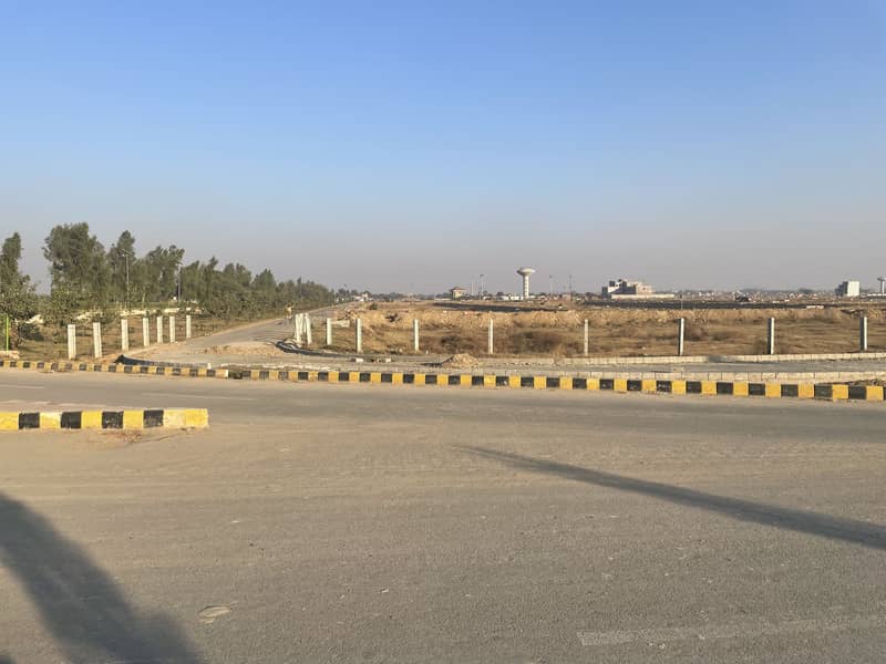 5 Marla Plot for Sale in Block F, LDA City Lahore 3