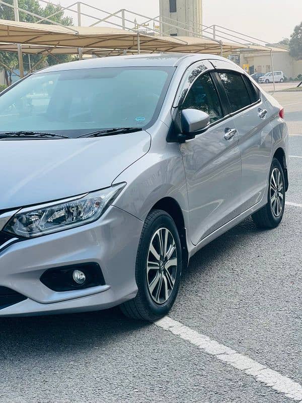 Honda City Aspire 2022 Full Option 3