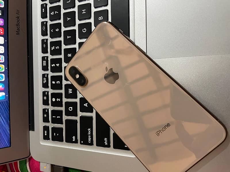 iPhone xs 64Gb pta approved 2