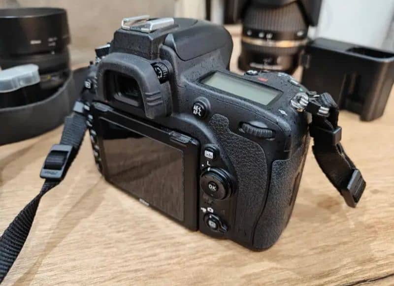 Nikon D750 FX Full Frame DSLR Camera with 2 Lenses - Condition  10/10 4