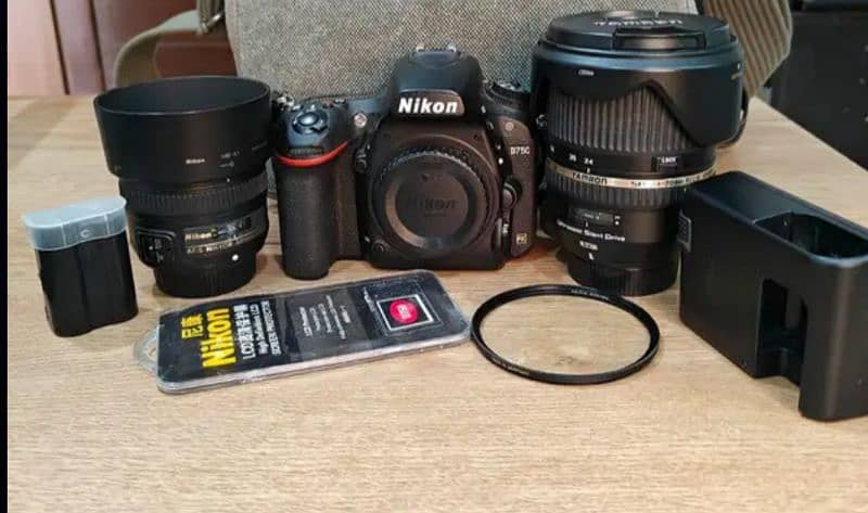 Nikon D750 FX Full Frame DSLR Camera with 2 Lenses - Condition  10/10 13