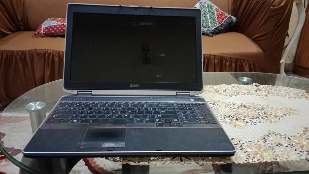 Dead Laptop for Parts 0