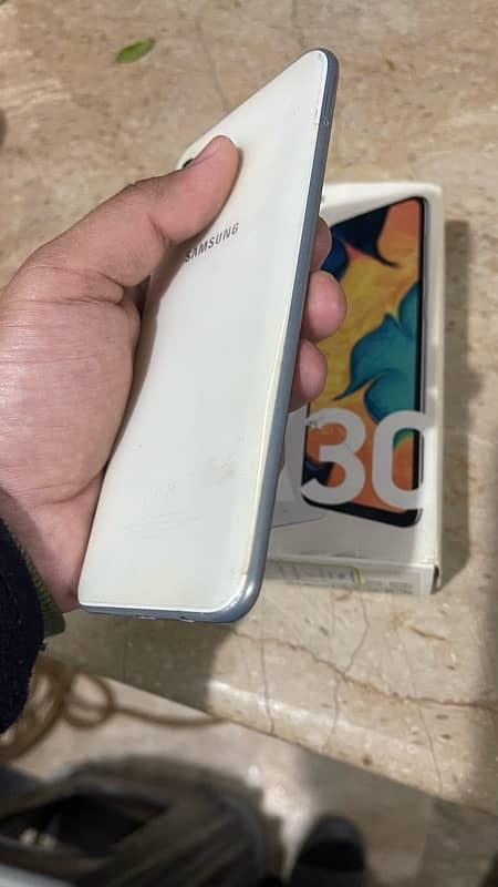 Samsung A30 with box in Total Genuine Condition 3