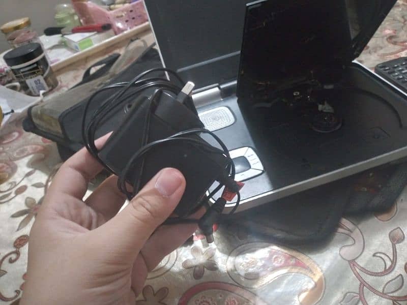 CD/DVD player in good condition imported from Australia 2