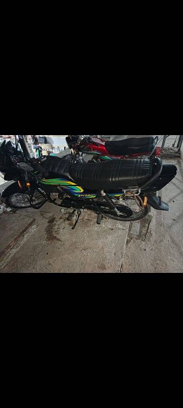 urgent sale Honda pridor lush condition 2