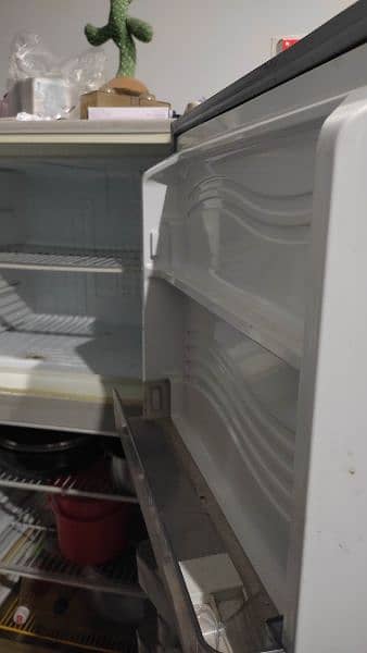 Dawlance refrigerator for sale 5